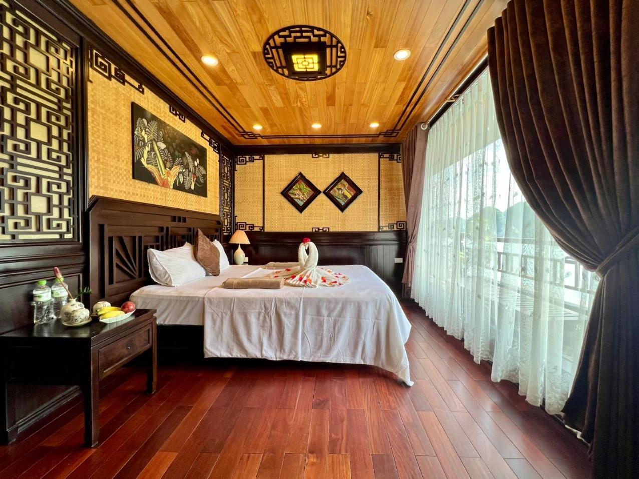 Hotel Cozy Boutique Cruise Dong Khe Sau Zewnętrze zdjęcie