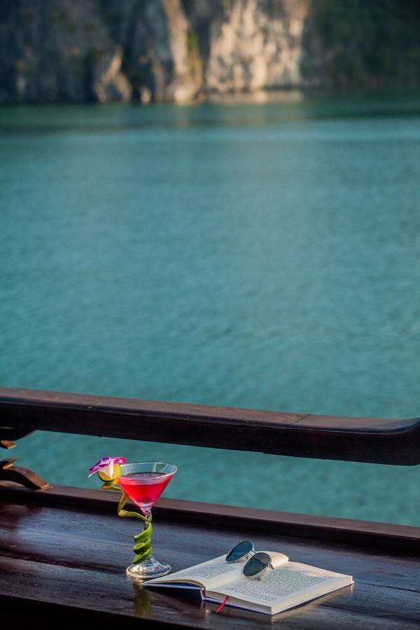 Hotel Cozy Boutique Cruise Dong Khe Sau Zewnętrze zdjęcie